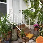 Miami Studio Emilio & Argelia